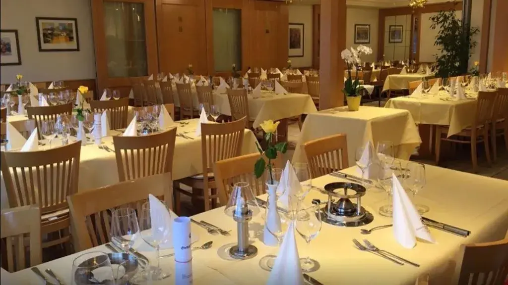 Gasthof Tiefenau * * * restaurant à Ittigen