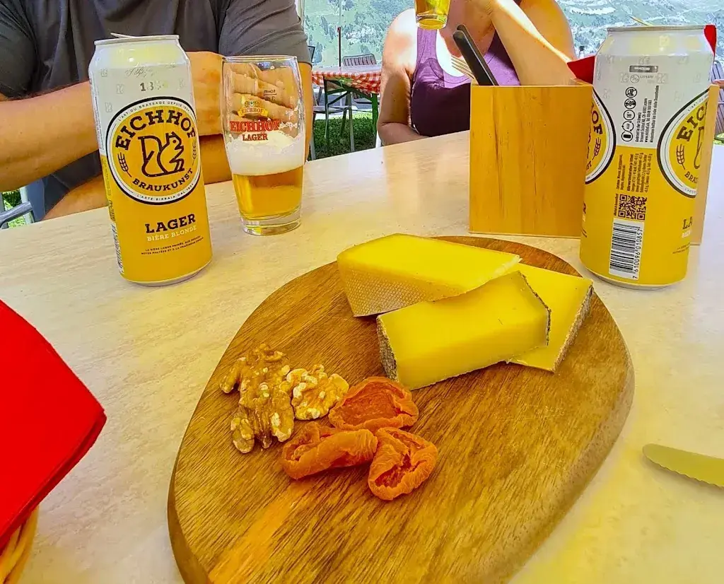 Alp Beizli und Käserei Wannelen ristorante a Unterschächen