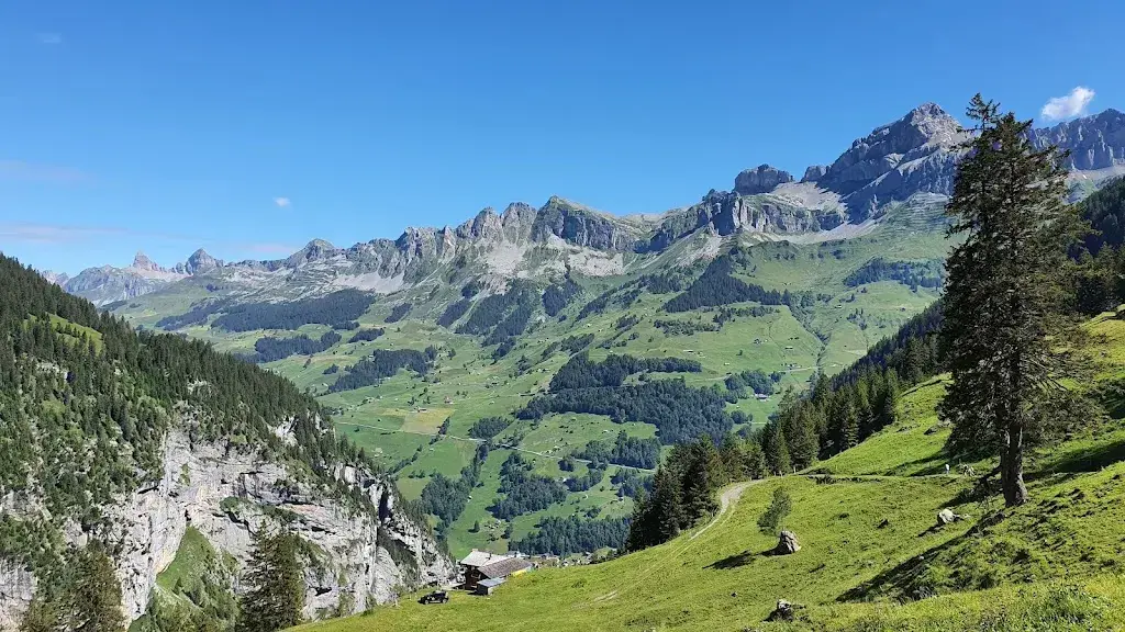 Stefan Steiner_Alp Beizli und Käserei Wannelen_Unterschächen_review