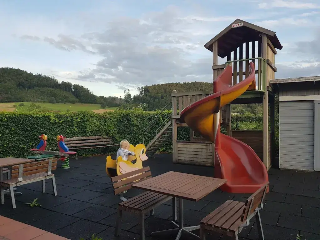 S. achternaam verborgen_A1 Grauholz Restaurant Süd_Ittigen_review