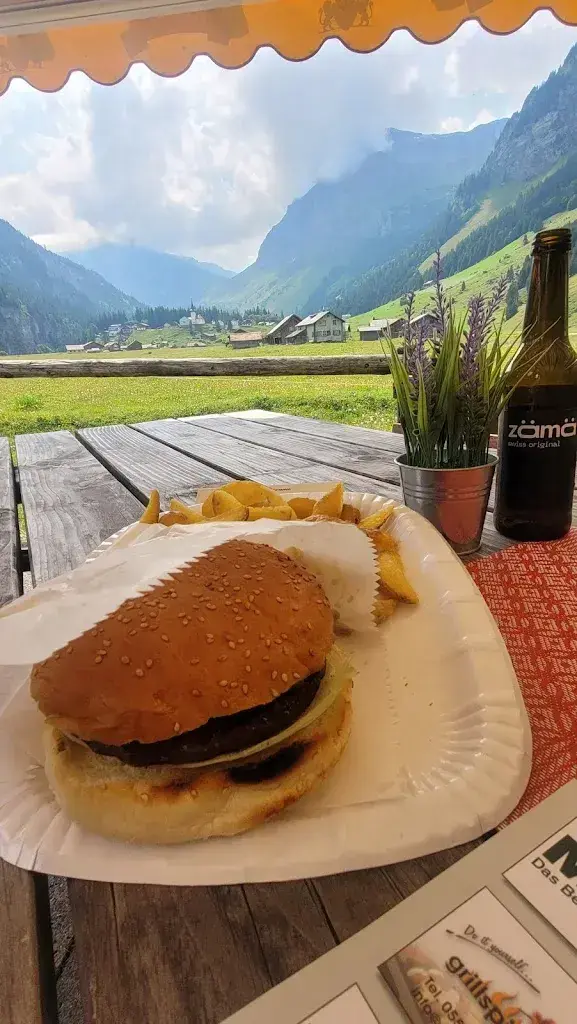 Francisque Dumlao_KLAUSE RANCH_Urnerboden_review