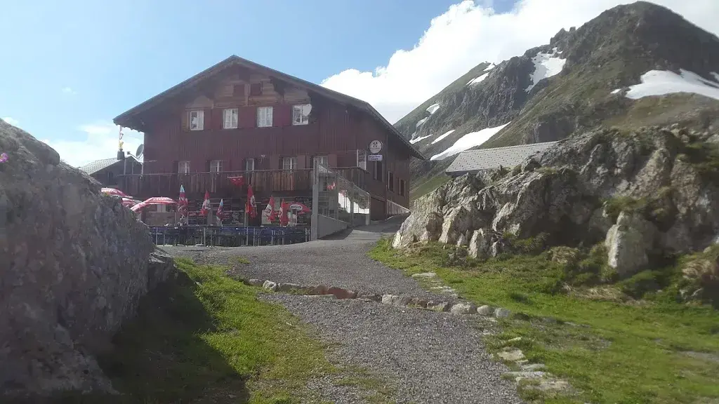 Svenock_Berggasthaus Sustenpass Hospiz_Wassen_avis