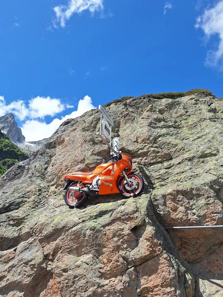 Steve_Sustenbrüggli_Meien_review