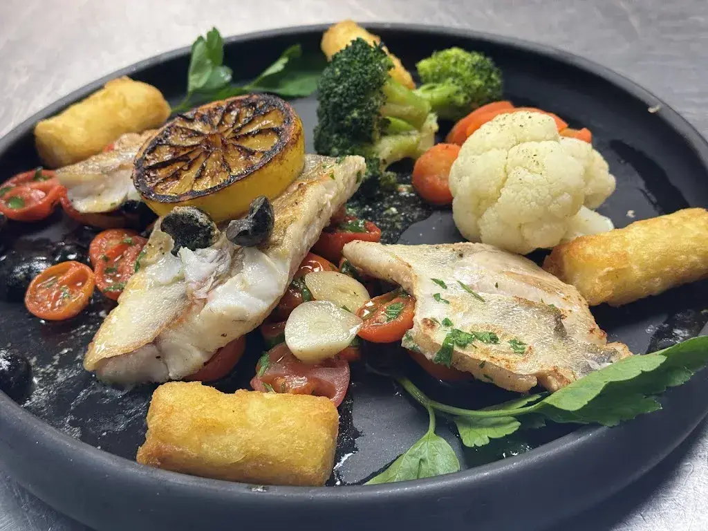 Roman Kostan_Post Biberbrugg, Hotel, Restaurant & Pizzeria_Bennau_avis