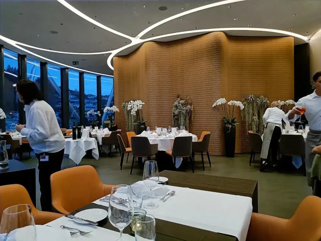 Ante Mimica_SILO Restaurant | Lounge | Kantine_Einsiedeln_avis