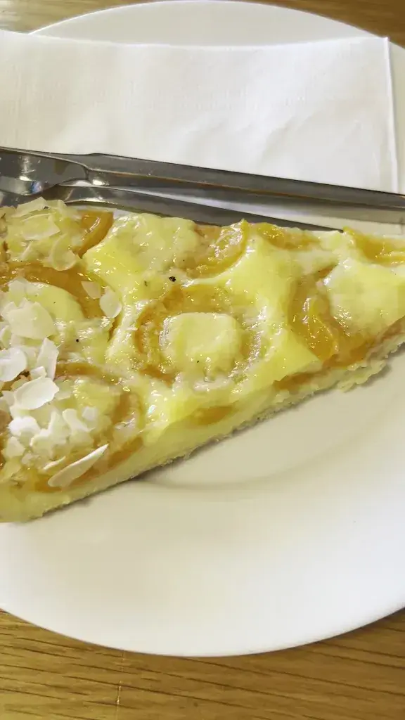 Mira M. Youssef_Restaurant Bären Einsiedeln_Einsiedeln_Bewertung