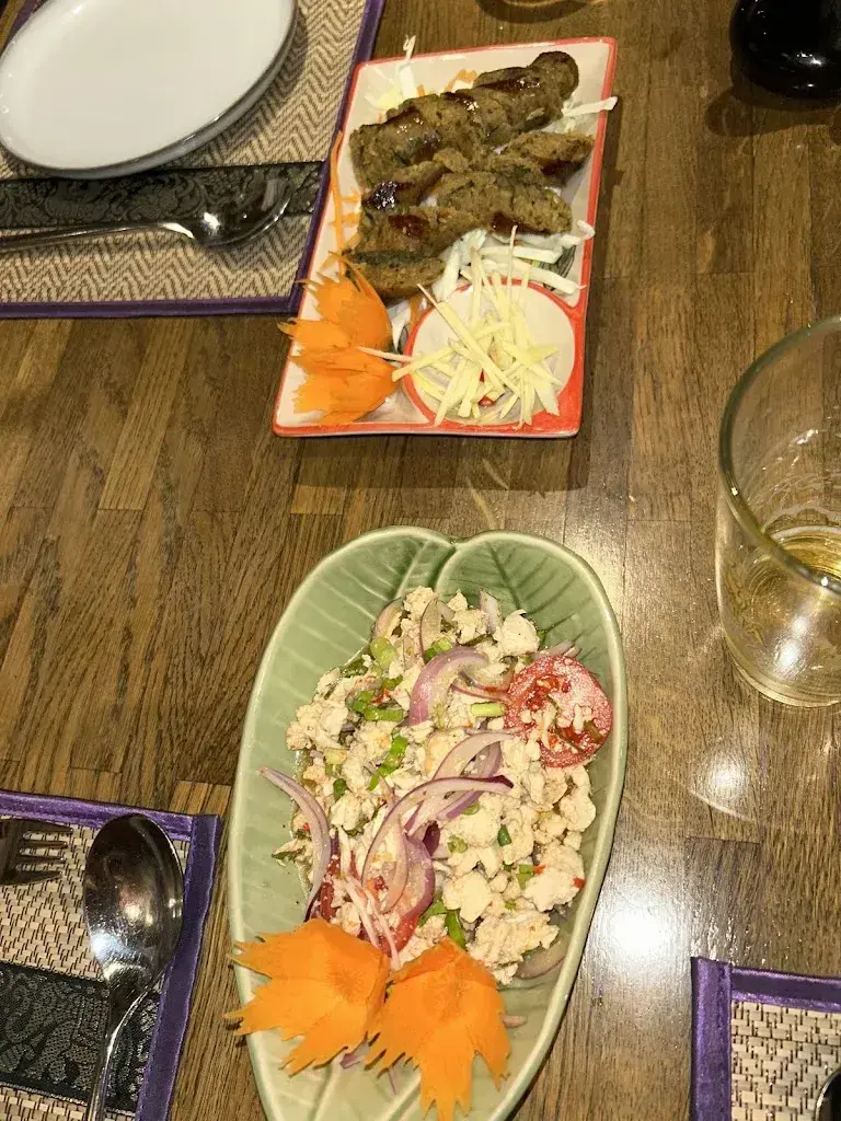 Christopher Widmer_Muang Thai_Einsiedeln_review