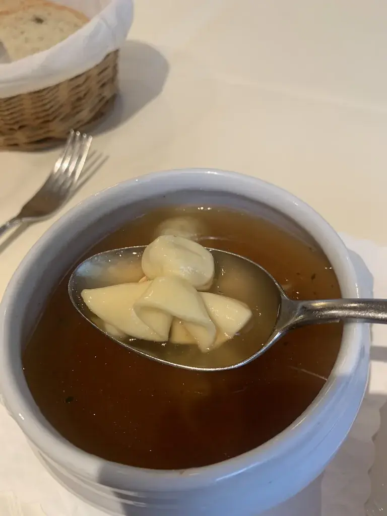 Paulina_Klostergarten_Einsiedeln_review