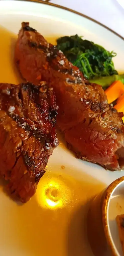 Pall Thor_Bürgi's Burehof_Euthal_review