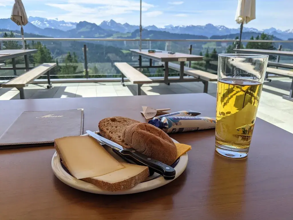 Menu_Alpwirtschaft Gueteregg_Willerzell_immagine_4