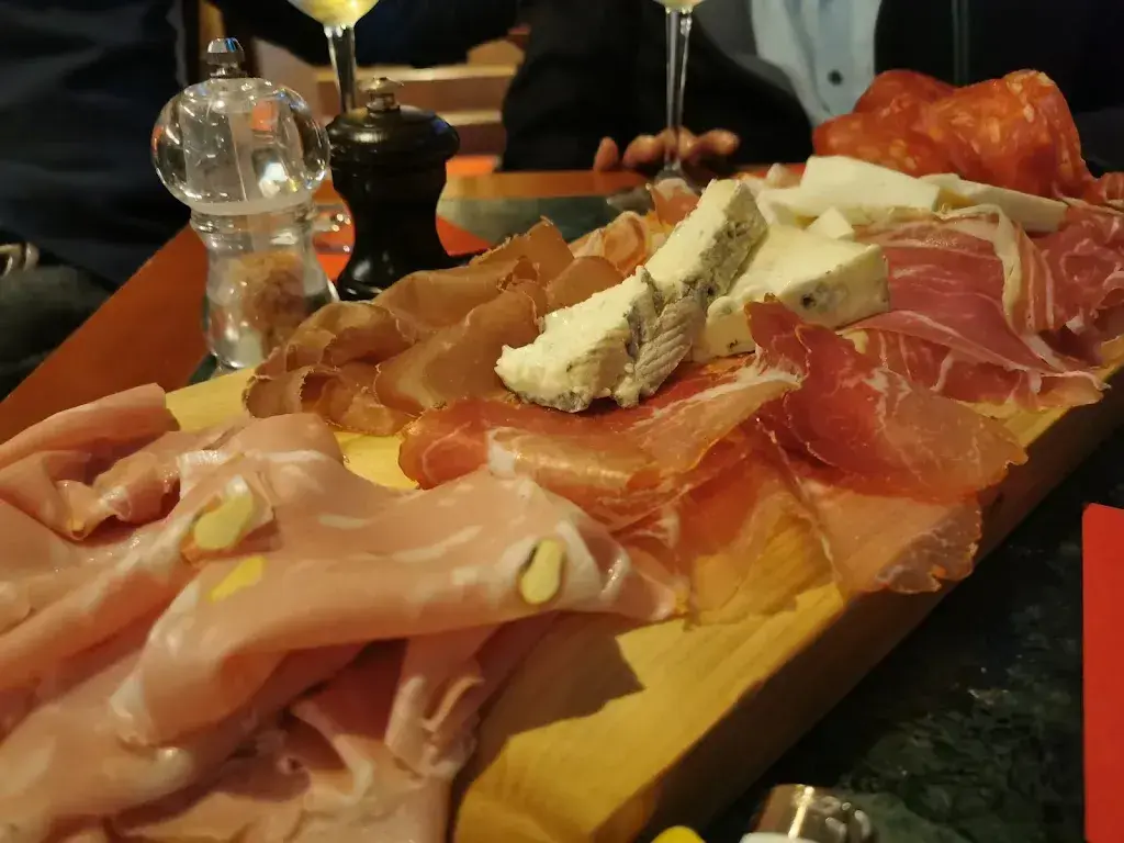 Menu_SANKT VERENA - Chalet Paradiso_Wollerau_image_8