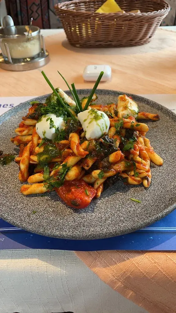 Johann F._Holzofe_Wollerau_Bewertung