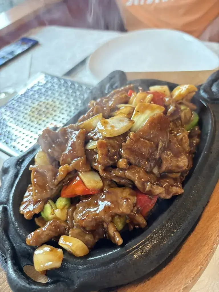 kevin keller_Macao China Garden_Wollerau_review