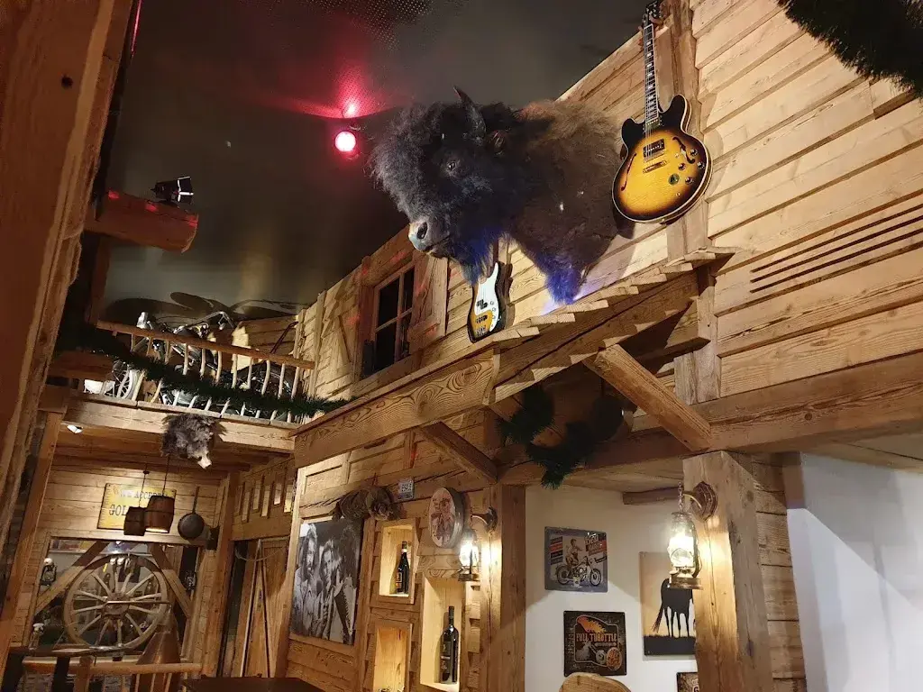 alan gerber_Moonshine Stübli_Schindellegi_review