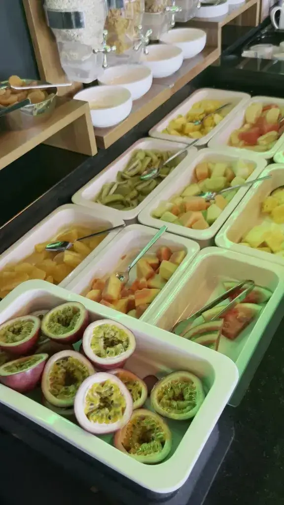 Ser Dar_Loy Fah_Feusisberg_review