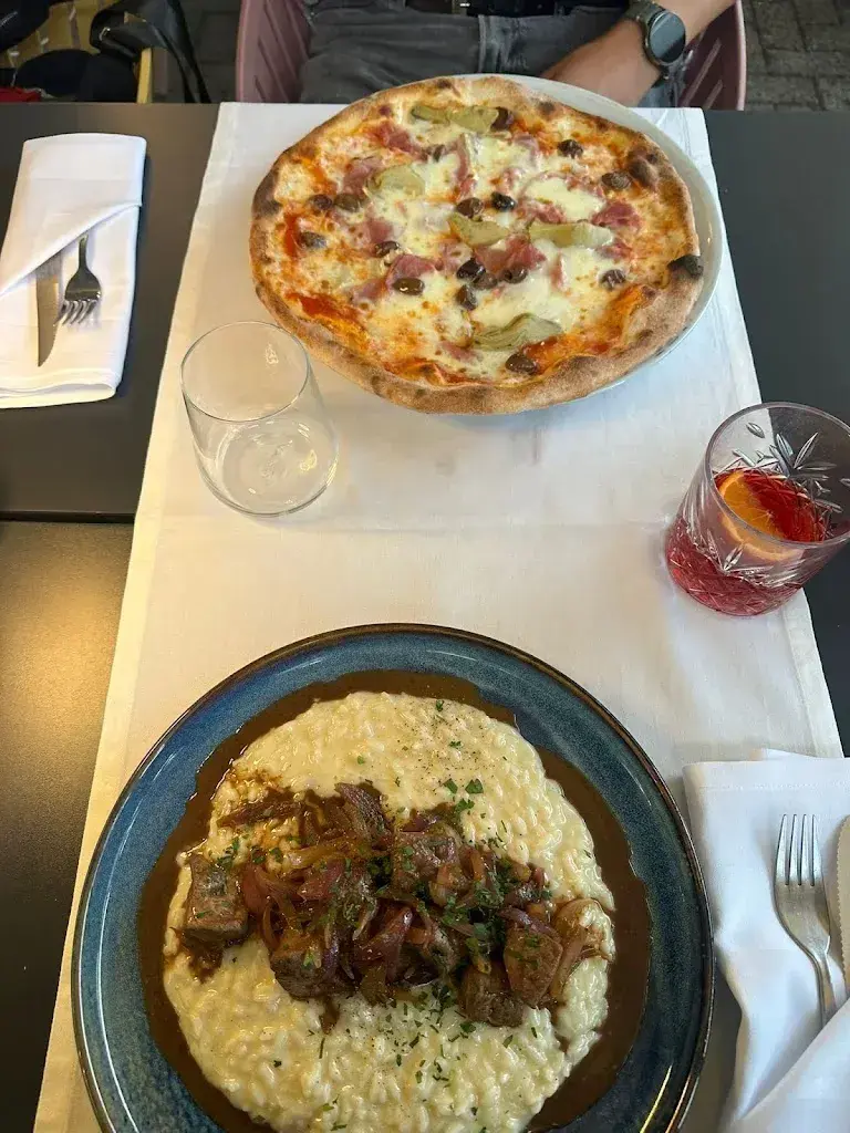 Matus Hruska_Al Porto_Gersau_avis