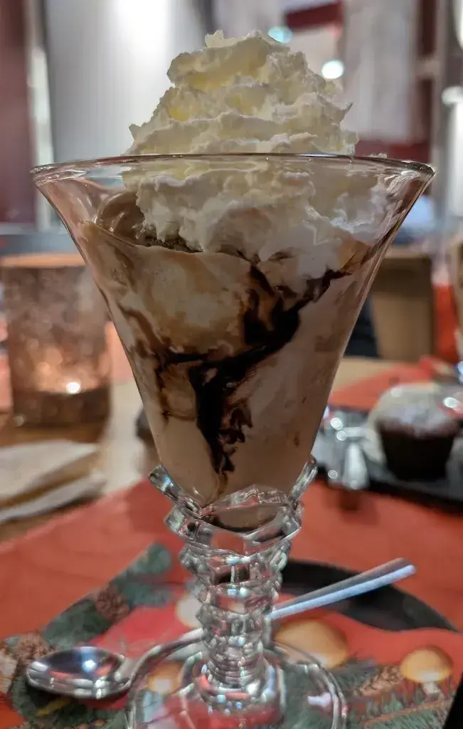 Fähni_Restaurant & Cafe Schiller_Ingenbohl_Bewertung