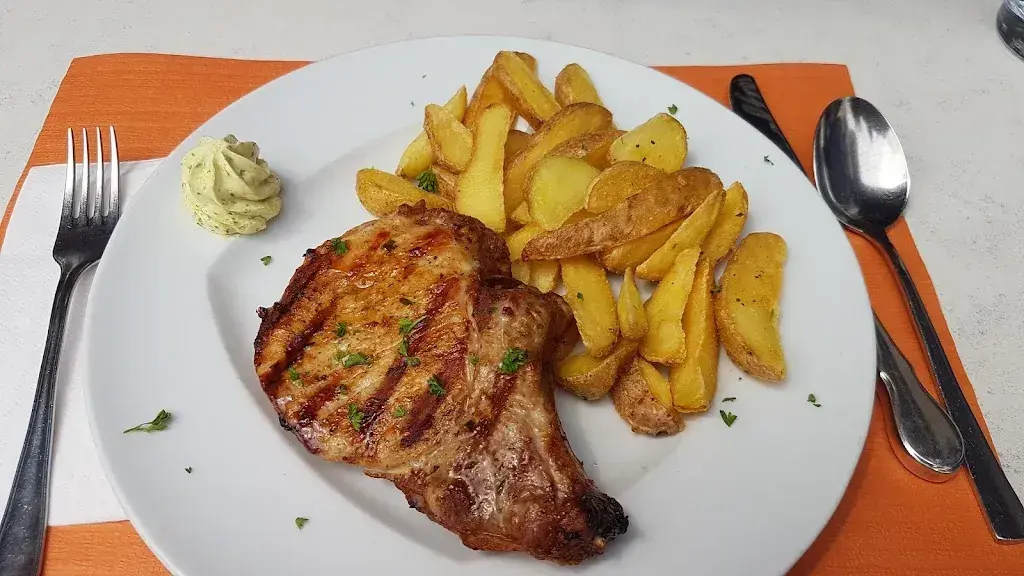 Wrangler70_Bahnhöfli_Freienbach_reseña