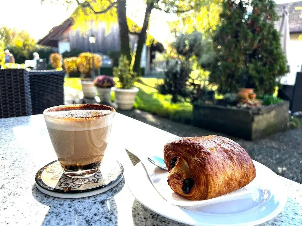 Menu_Gusto & Co. Café Restaurant Tea Lounge_Bolligen_image_2