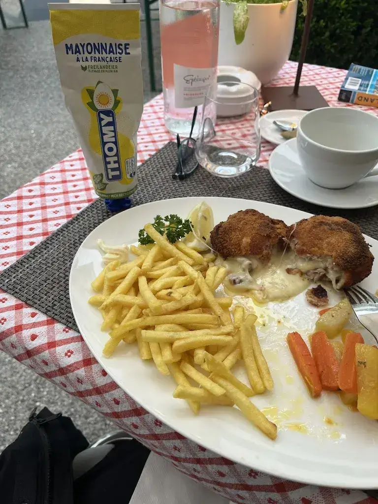 Al Thomas_Rössli_Küssnacht_review