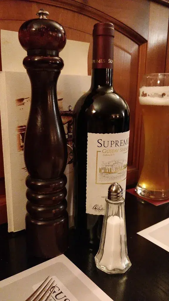 Simone Cautilli_Gustav Pizzakurier_Siebnen_avis