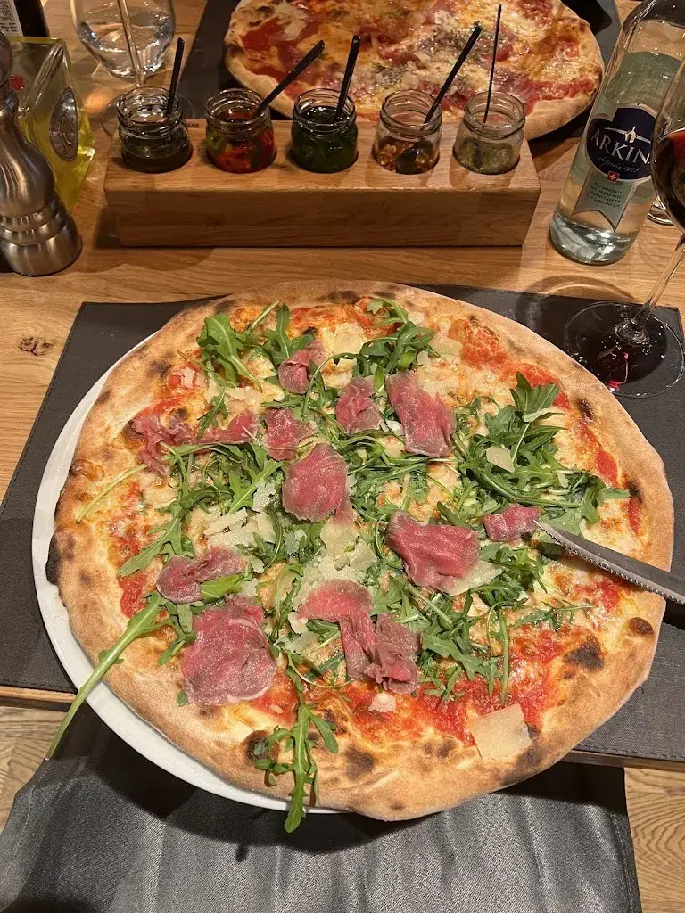 Menu_La Famiglia Bernapark_Stettlen_immagine_2