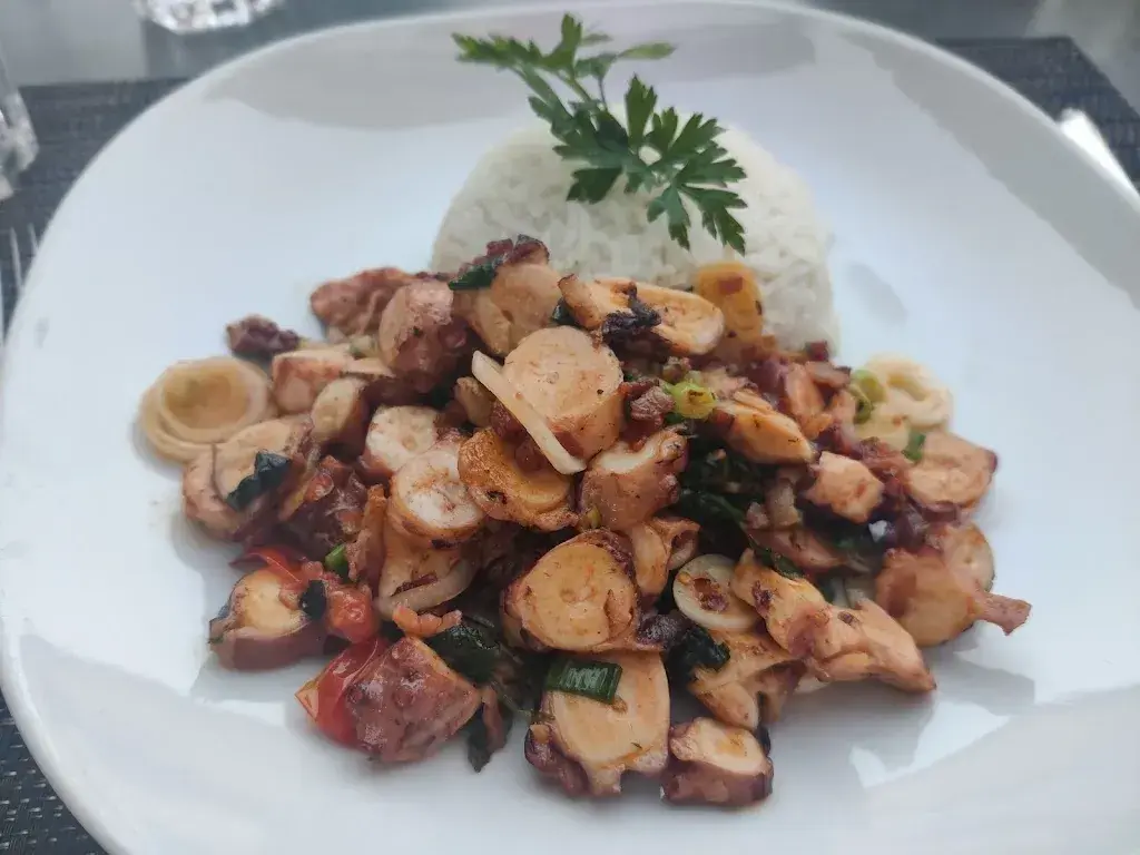 S. M._Pereiras Schwyzerhüsli_Siebnen_review