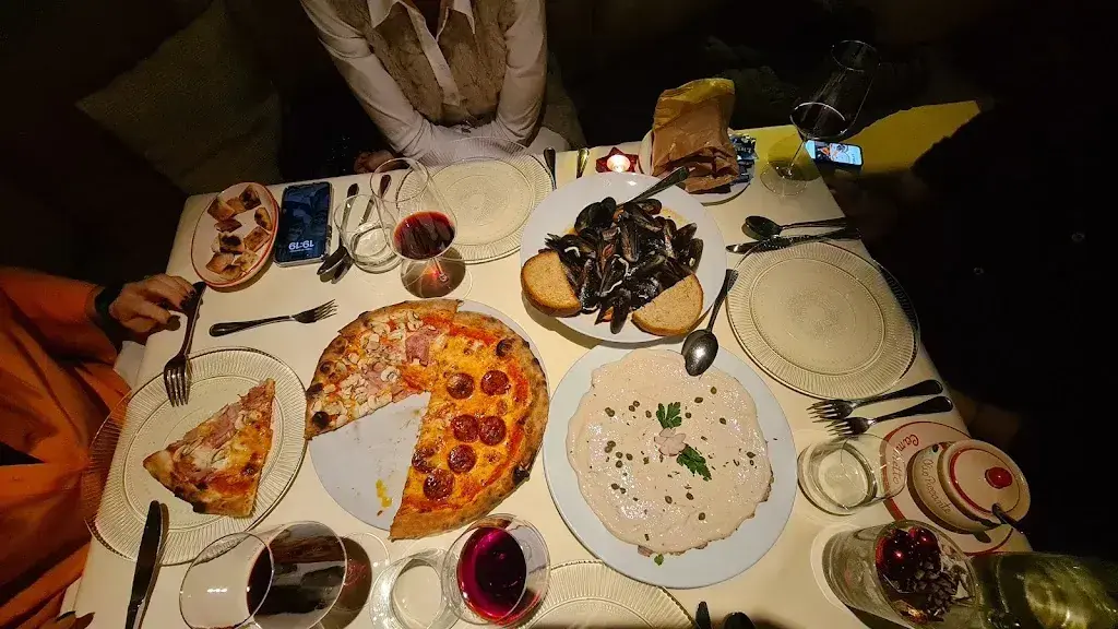 Özkan Özdoğan_Ristorante Caminetto_Lachen_avis