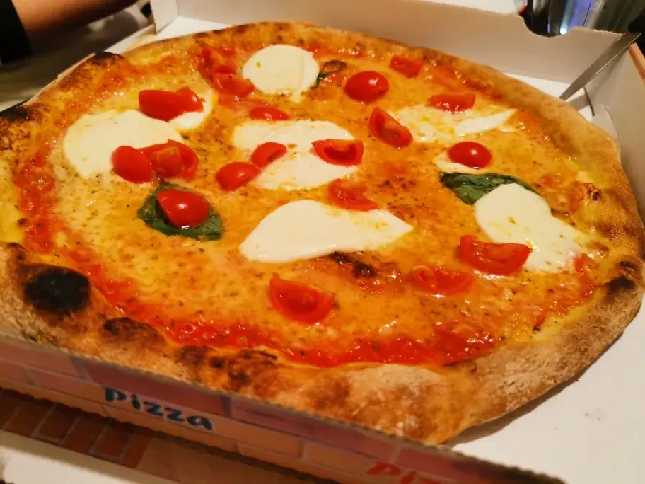 Ali B._il Fagottino_Lachen_avis