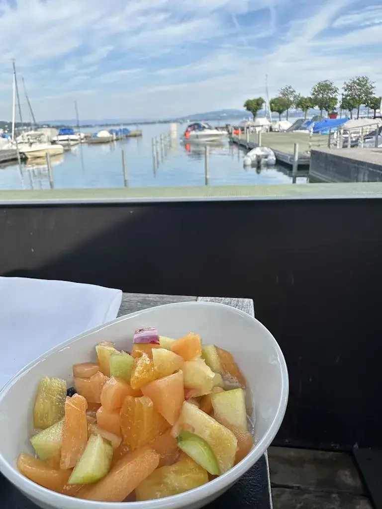 Marc Rohde_Marina Lachen_Lachen_avis