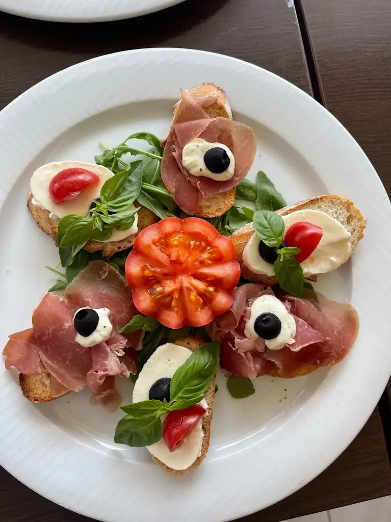 Menü_Pizzeria Bernese_Ittigen_Bild_8