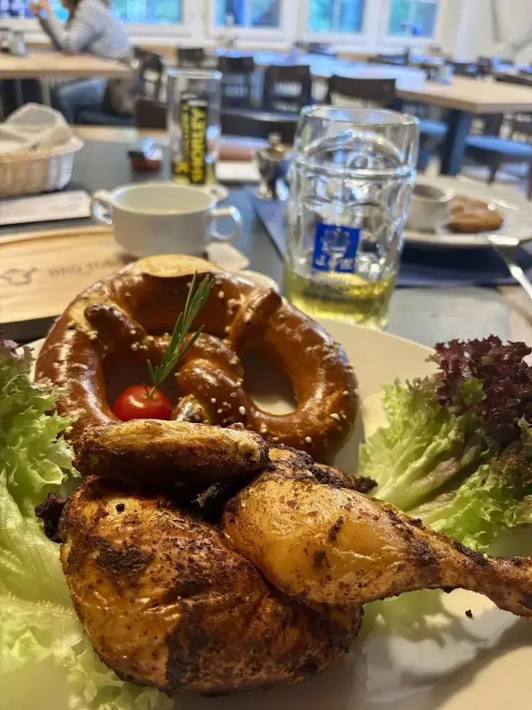 Lara B._Restaurant Seeblick_Innerthal_avis