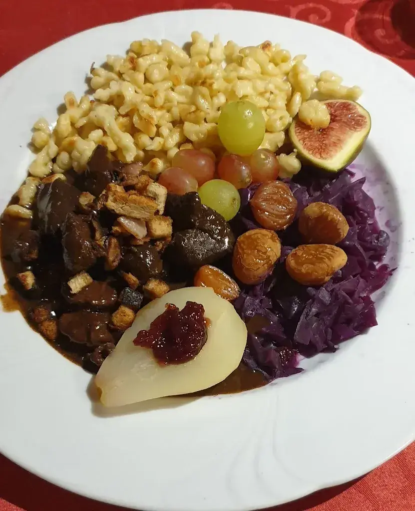 Lilian Arnold_Restaurant Kreuz Wangen SZ_Wangen_Bewertung