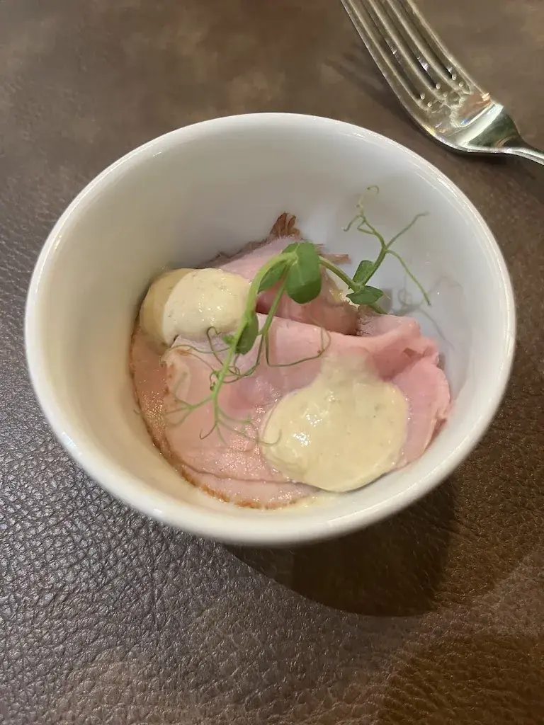 Johnny Lorenzo_Gasthaus Löwen_Tuggen_avis