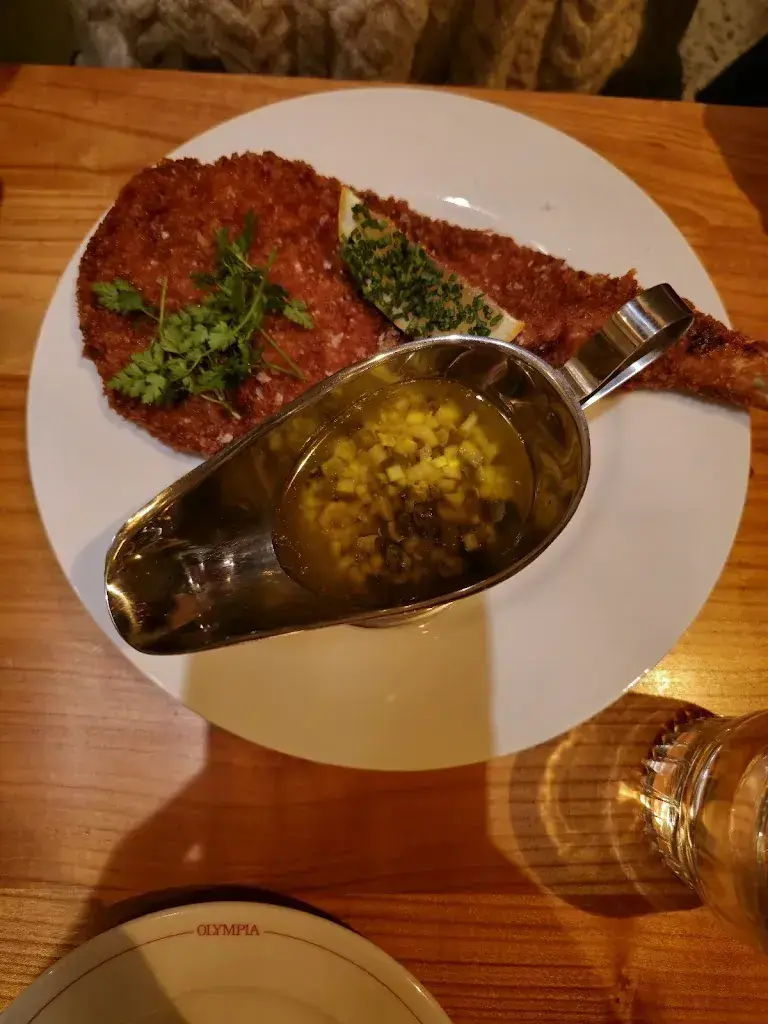 Kaz Bialobrzeski_Olympia_Bern_review