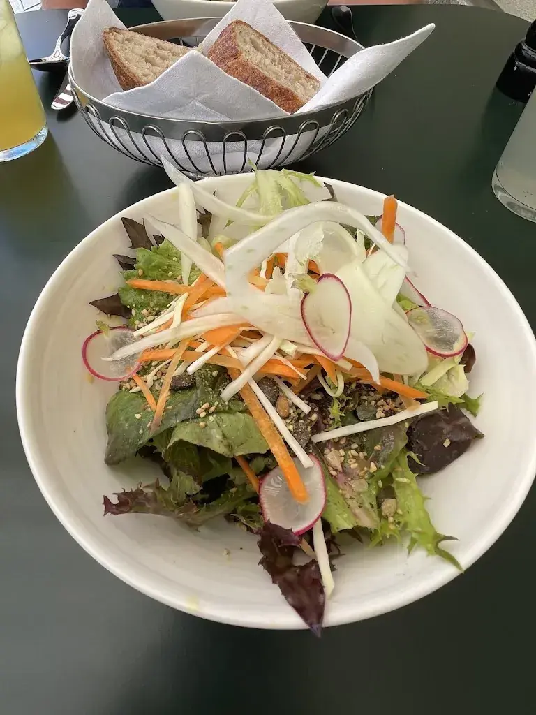 Samantha Suting Mahrer Cai_Olympia_Bern_review