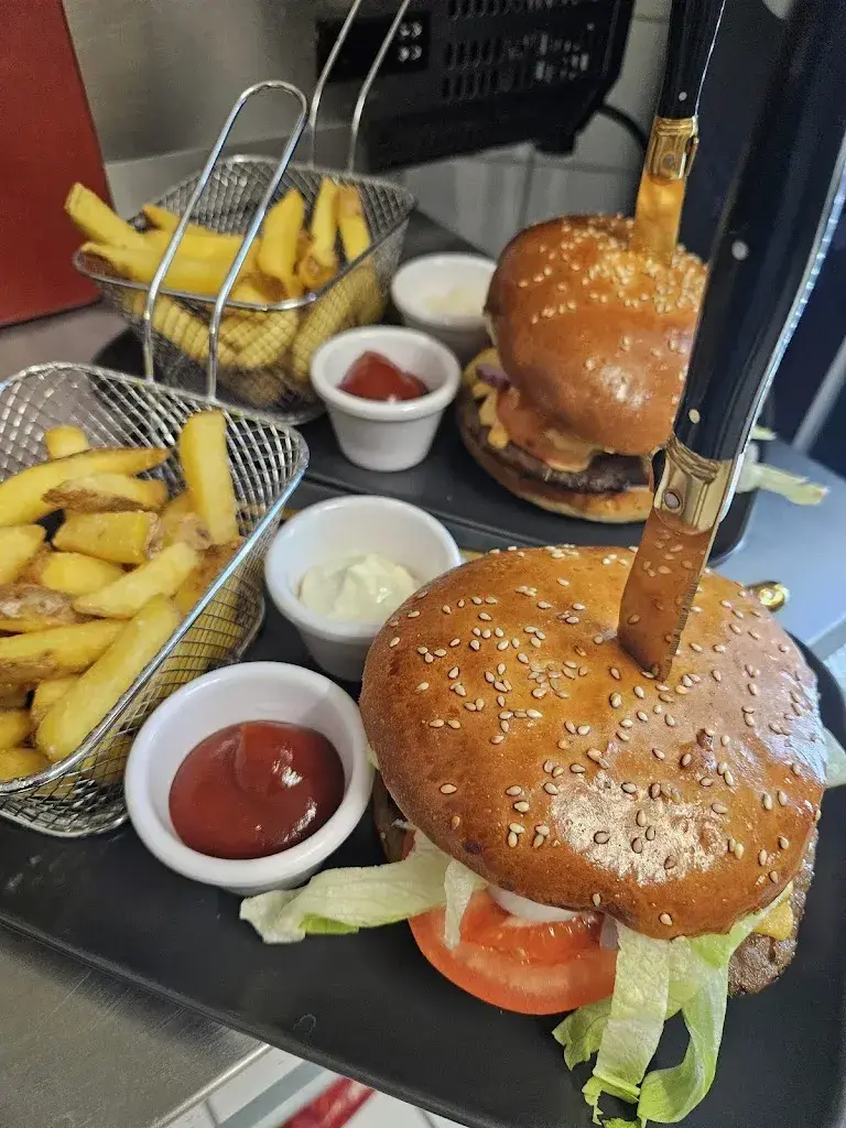 Menü_De Hype Pub_Uznach_Bild_6