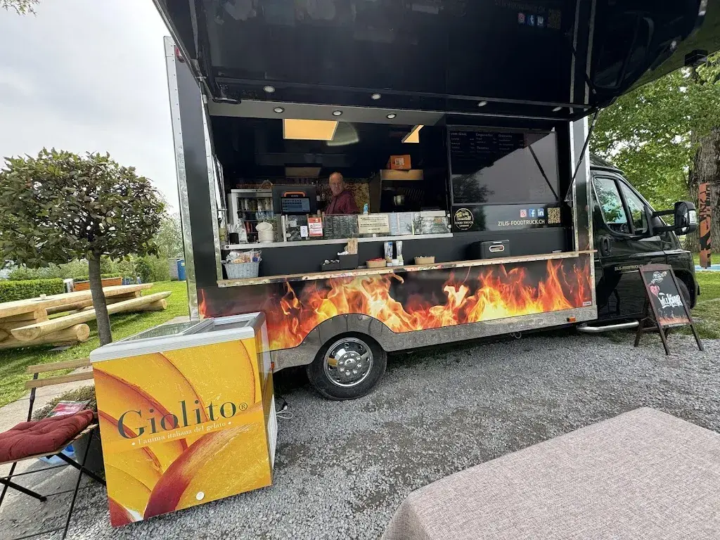 Rudolf Bernet_Zili's Foodtruck & Catering_Uznach_avis