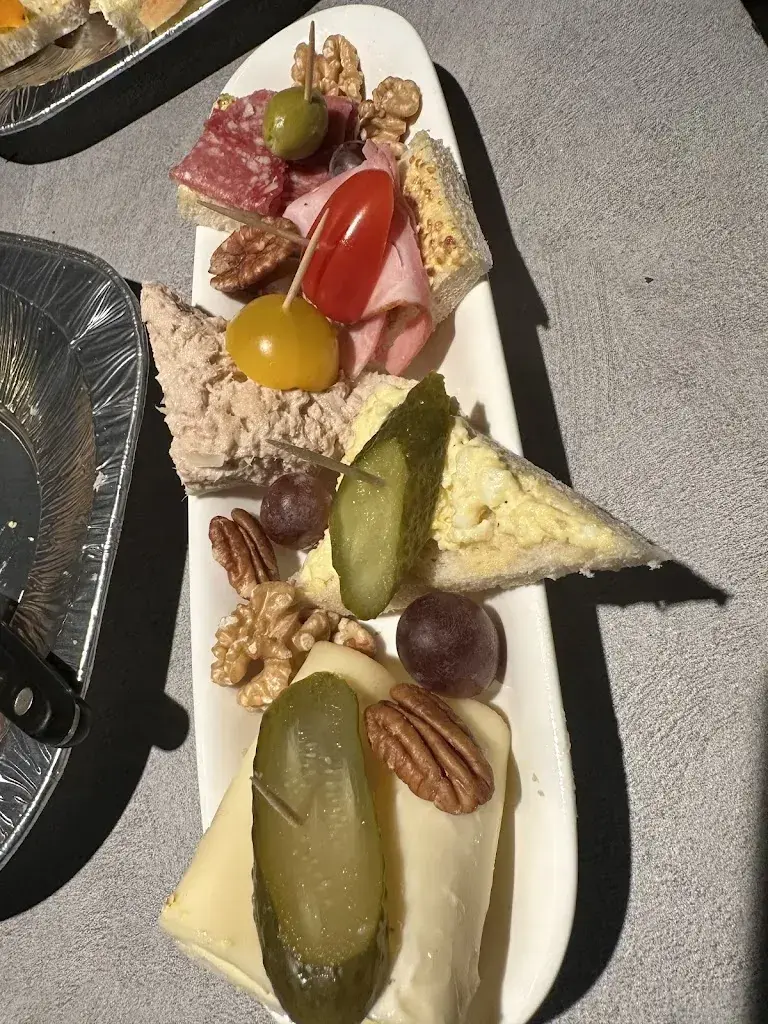 Ambiente Bar restaurant à Uznach