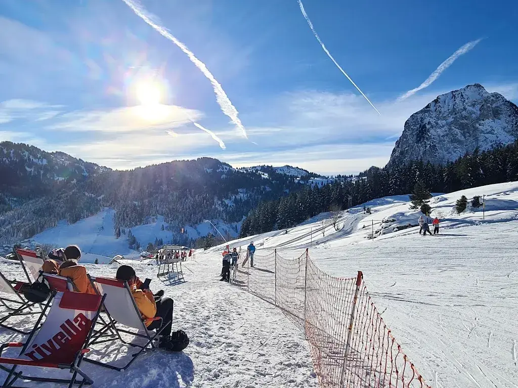 Timothy Li_gärtästübli_Alpthal_review