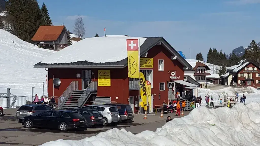 Christian Graeser_Mythentreff_Alpthal_review