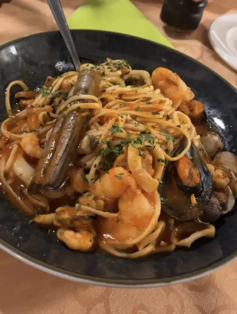 Samanta Nadi_Salvi e Gino_Goldau_review