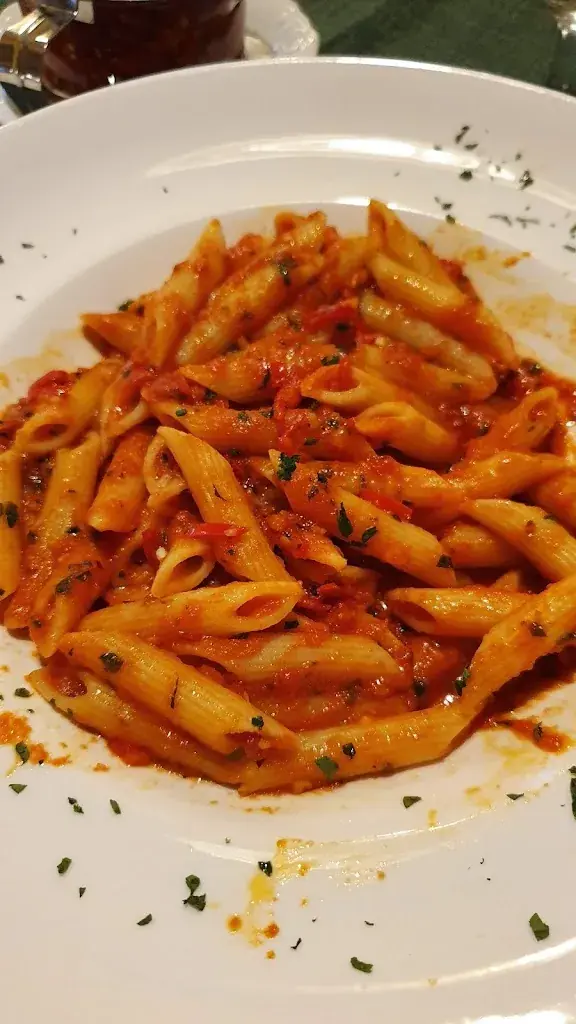 S T Alam_La Piazza_Goldau_avis