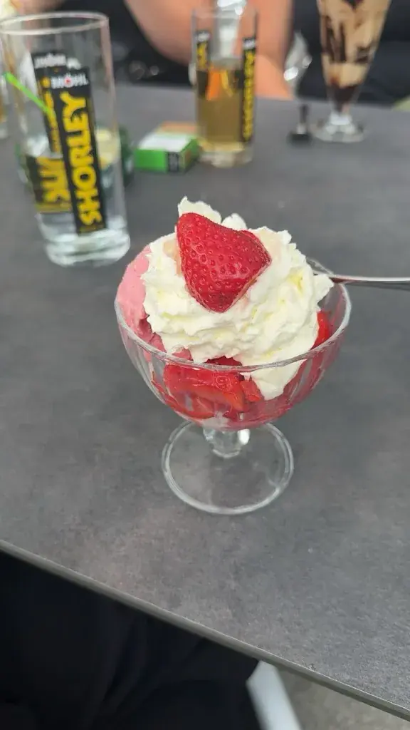 Celine Ulrich_Café-Restaurant Türlihof_Oberarth_reseña