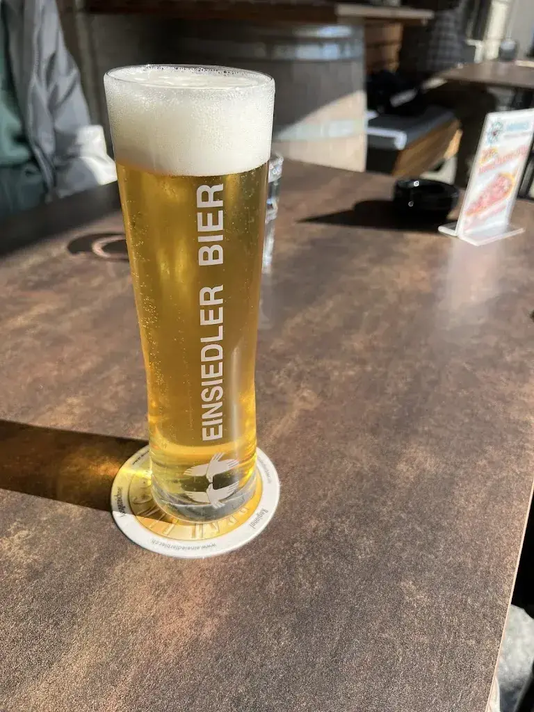 Jay Kullmann_Haddock Hafenbeiz Brunnen_Brunnen SZ_review