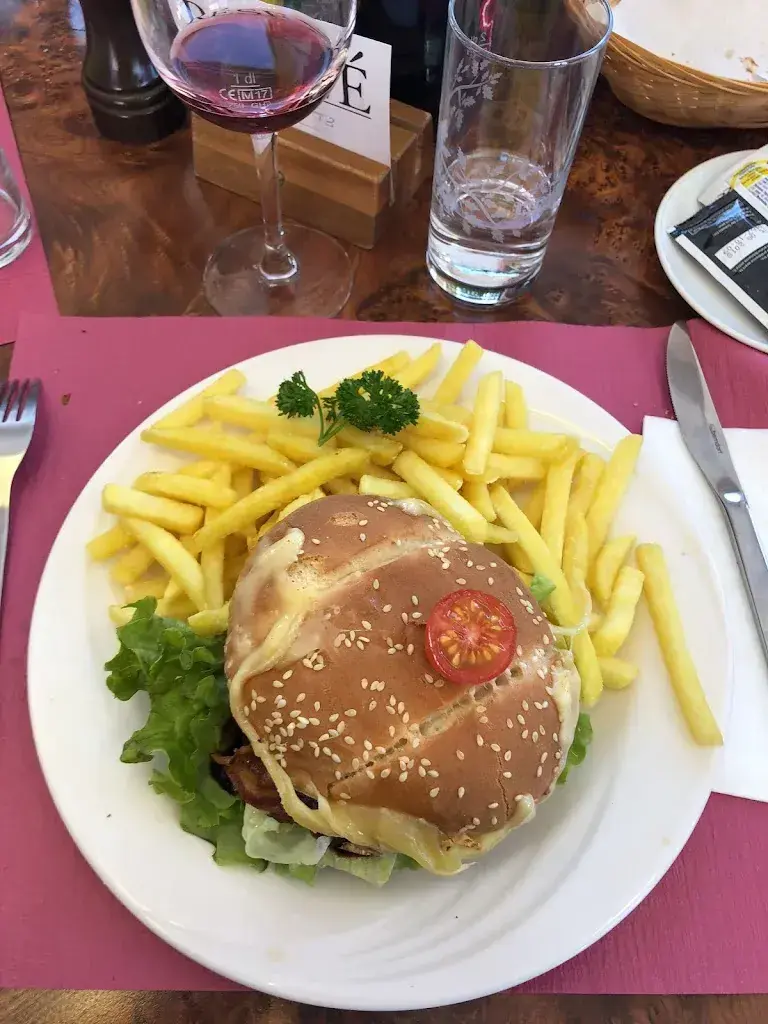 Mäderlicka restaurant in Ried-Brig