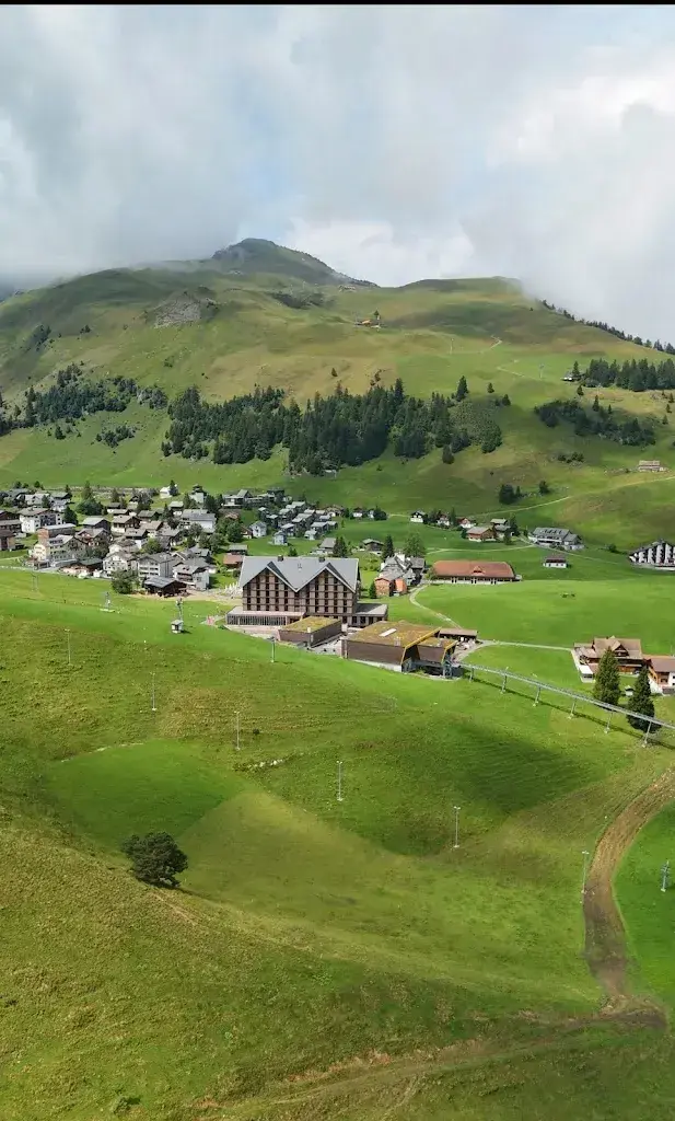 Alina Zhurkina_Stoos Lodge_Stoos_review