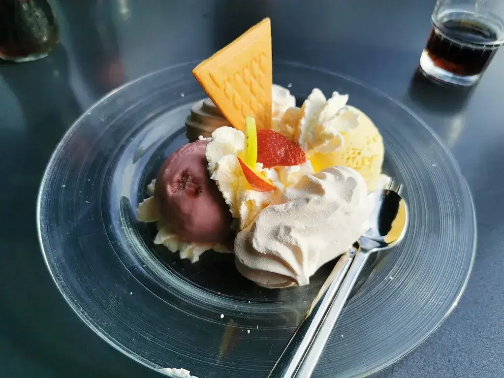 Menu_Schwammhöhe_Glarus_immagine_6