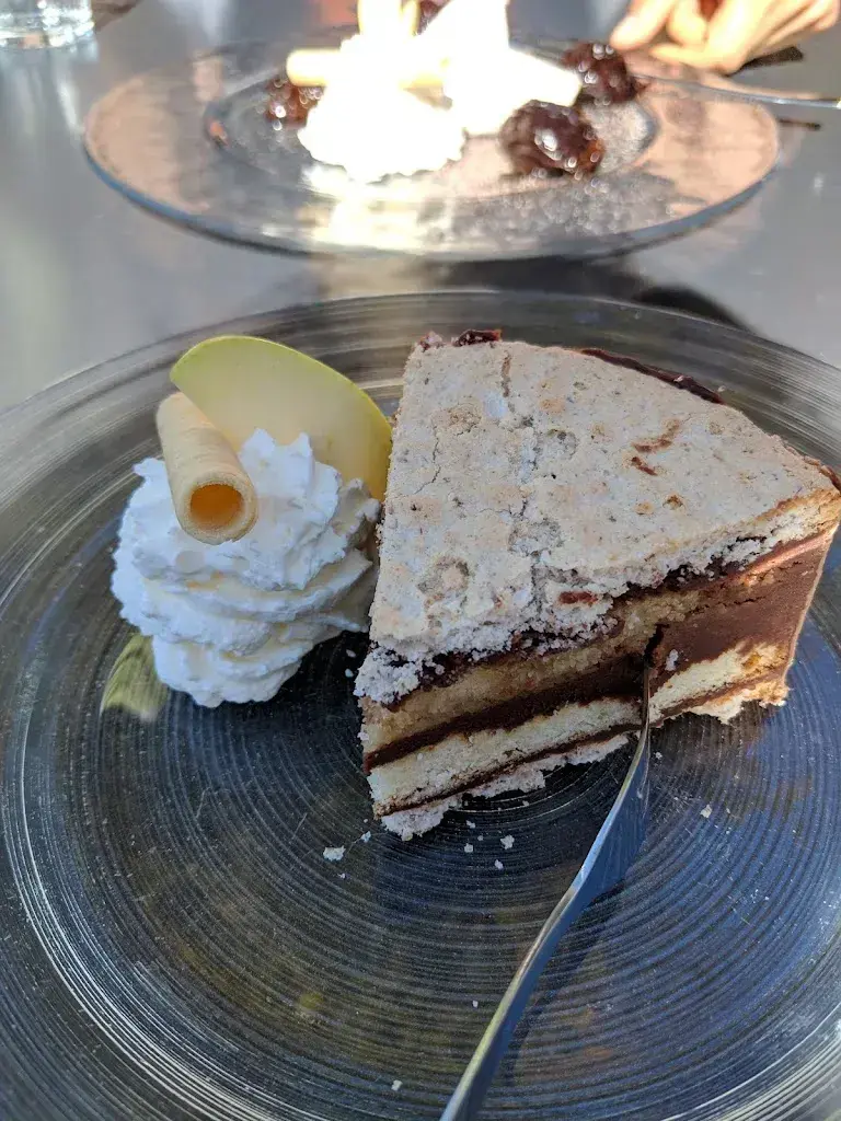 Amy Gepfert_Schwammhöhe_Glarus_recensione