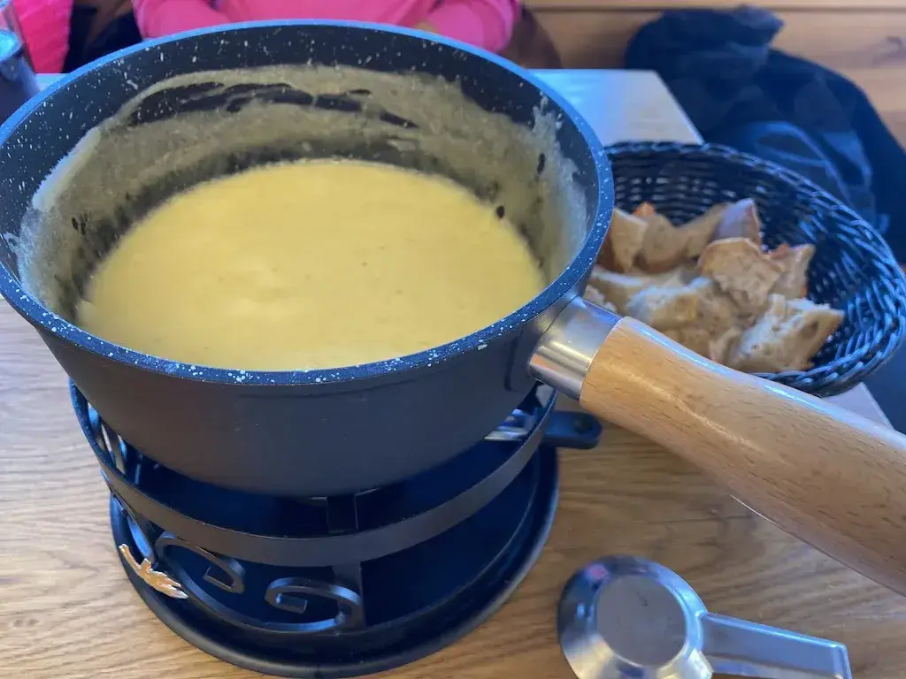 C Z_Moni's Träff_Unteriberg_avis